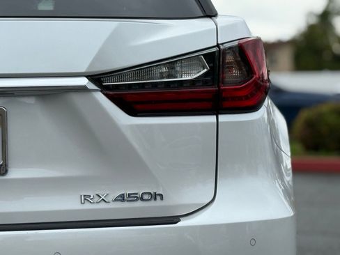 Used 2020 Lexus RX 450h AWD w/ Premium Package image 14