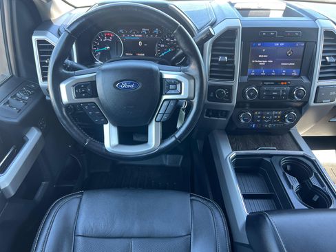 Used 2021 Ford F250 Lariat image 10