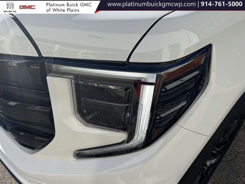 Used 2024 GMC Sierra 1500 Elevation image 8