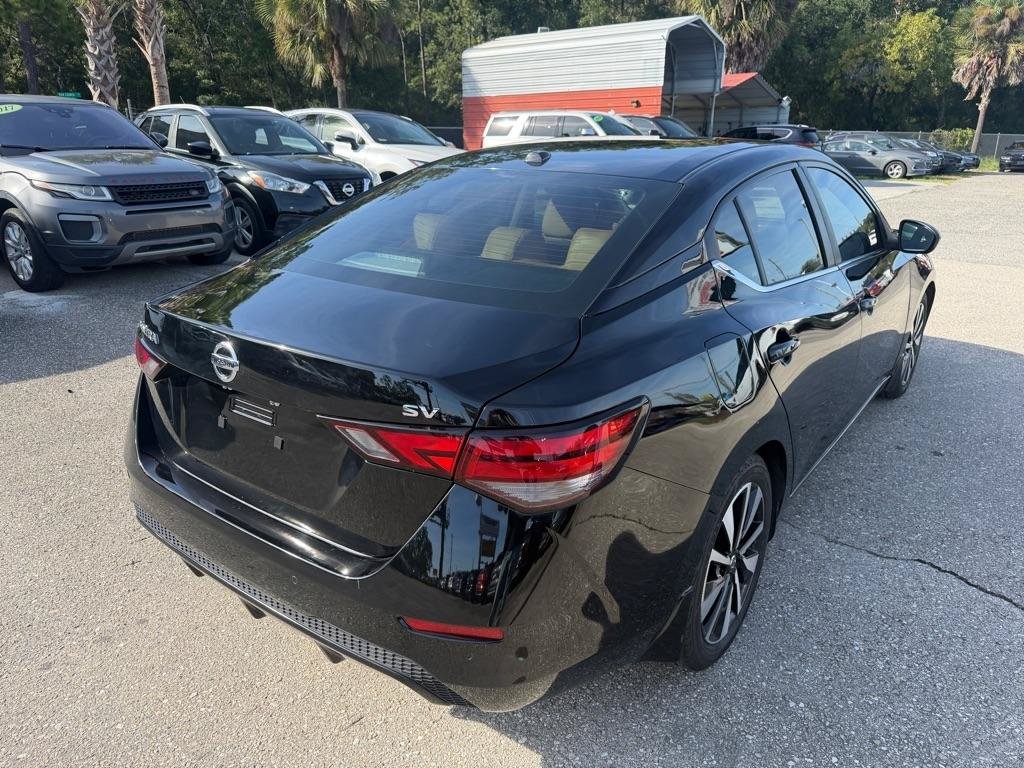 Used 2023 Nissan Sentra SV w/ SV Premium Package FWD image 5