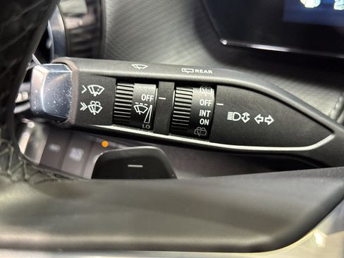 Used 2025 Chevrolet Equinox LT w/ Convenience Package II AWD/4WD image 25