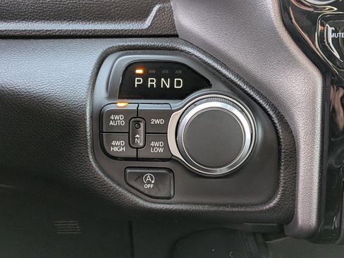 Used 2025 RAM 1500 Big Horn image 31