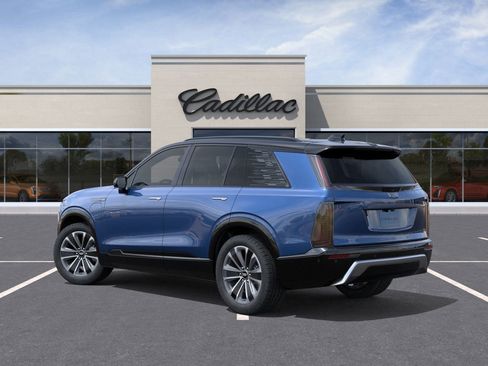 New 2026 Cadillac Vistiq Sport w/ LPO, Floor Liner Package image 35