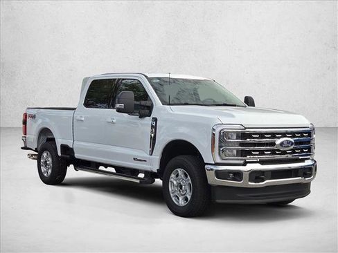 New 2026 Ford F250 XLT w/ XLT Premium Package image 5