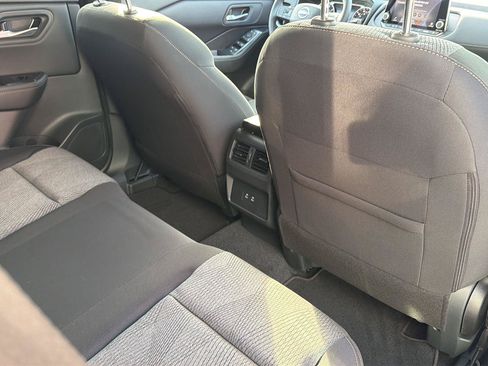 Used 2026 Nissan Rogue SV AWD/4WD image 39