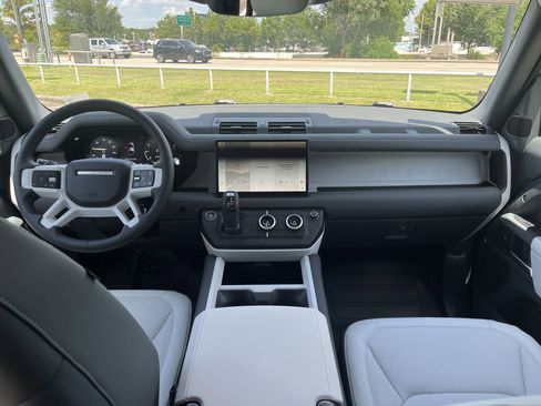 New 2025 Land Rover Defender 110 S image 14
