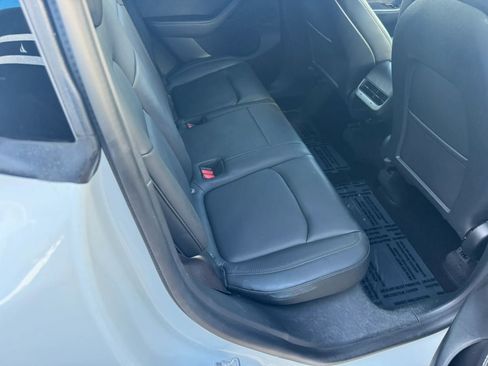 Used 2023 Tesla Model Y 2WD image 8