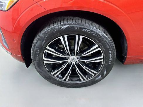 Used 2022 Volvo XC60 B5 Inscription w/ Advanced Package AWD/4WD image 8