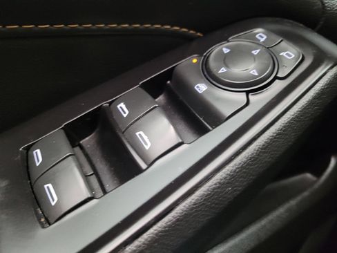 Used 2019 Chevrolet Traverse LS image 27