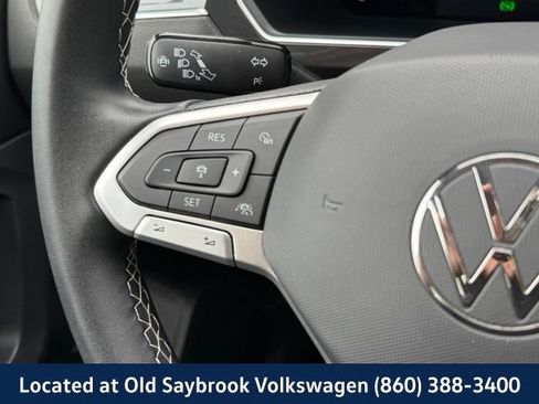 Used 2022 Volkswagen Tiguan SE AWD/4WD image 33