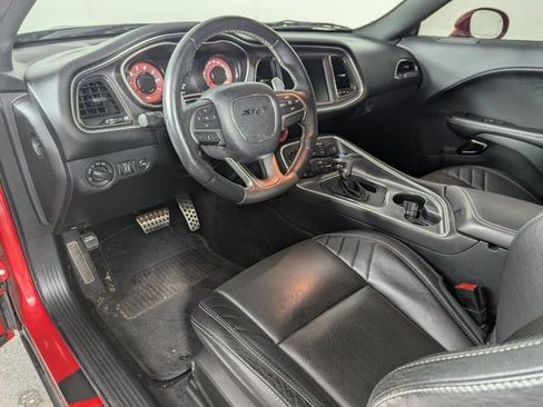 Used 2016 Dodge Challenger SRT Hellcat RWD image 13
