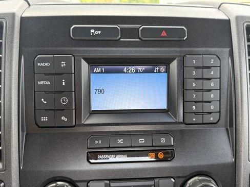 Used 2022 Ford F250 XL w/ Power Equipment Group AWD/4WD image 22