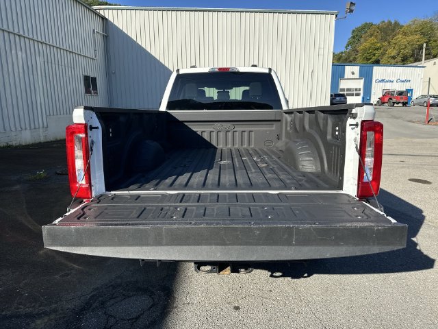 Used 2025 Ford F350 XLT AWD/4WD image 28