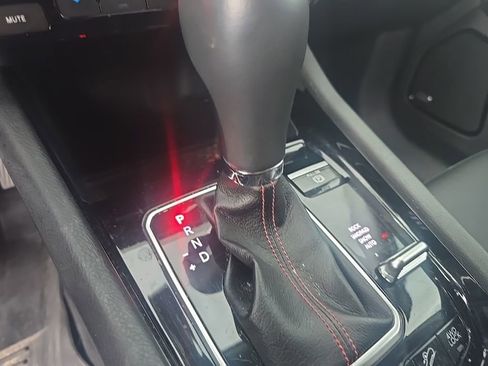 Used 2022 Jeep Compass Trailhawk w/ Sun and Sound Group image 14