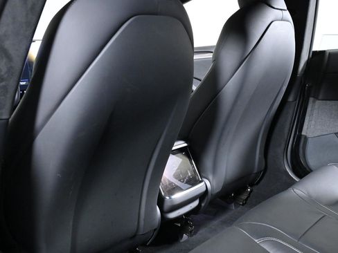 Used 2021 Tesla Model S Plaid image 25