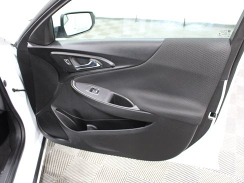 Used 2023 Chevrolet Malibu LT FWD image 26