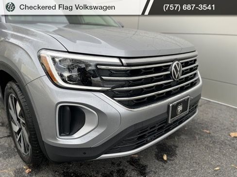 New 2026 Volkswagen Atlas SE image 7