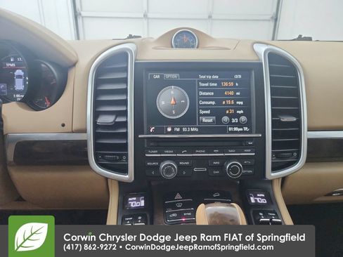 Used 2016 Porsche Cayenne AWD/4WD image 16