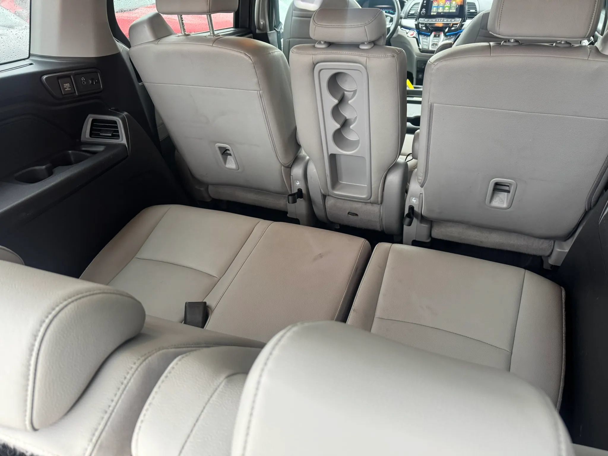 Used 2018 Honda Odyssey Elite image 15