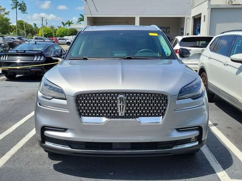 Used 2022 Lincoln Aviator Reserve w/ Class IV Trailer Tow Package RWD image 2