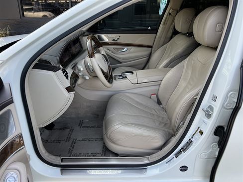 Used 2015 Mercedes-Benz S 550 Sedan image 11