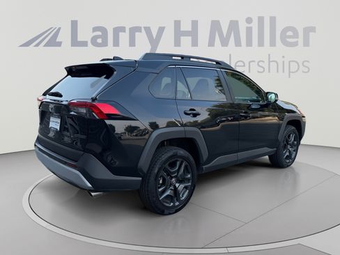 Used 2024 Toyota RAV4 Adventure AWD/4WD image 5