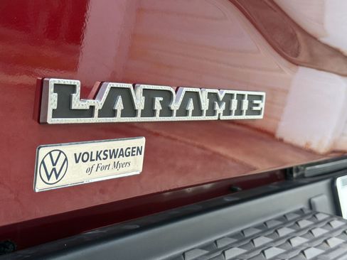 Used 2024 RAM 3500 Laramie AWD/4WD image 34