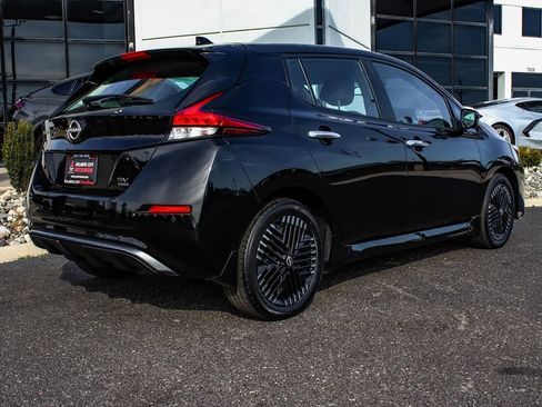 Used 2023 Nissan Leaf SV Plus image 6