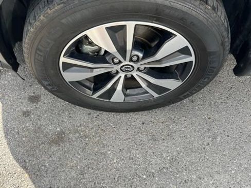 Used 2023 Nissan Murano SV AWD/4WD image 17