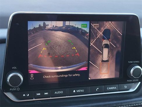 Certified 2022 Nissan Rogue SL image 36