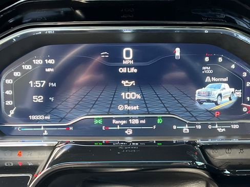 Used 2025 GMC Sierra 1500 Elevation image 15