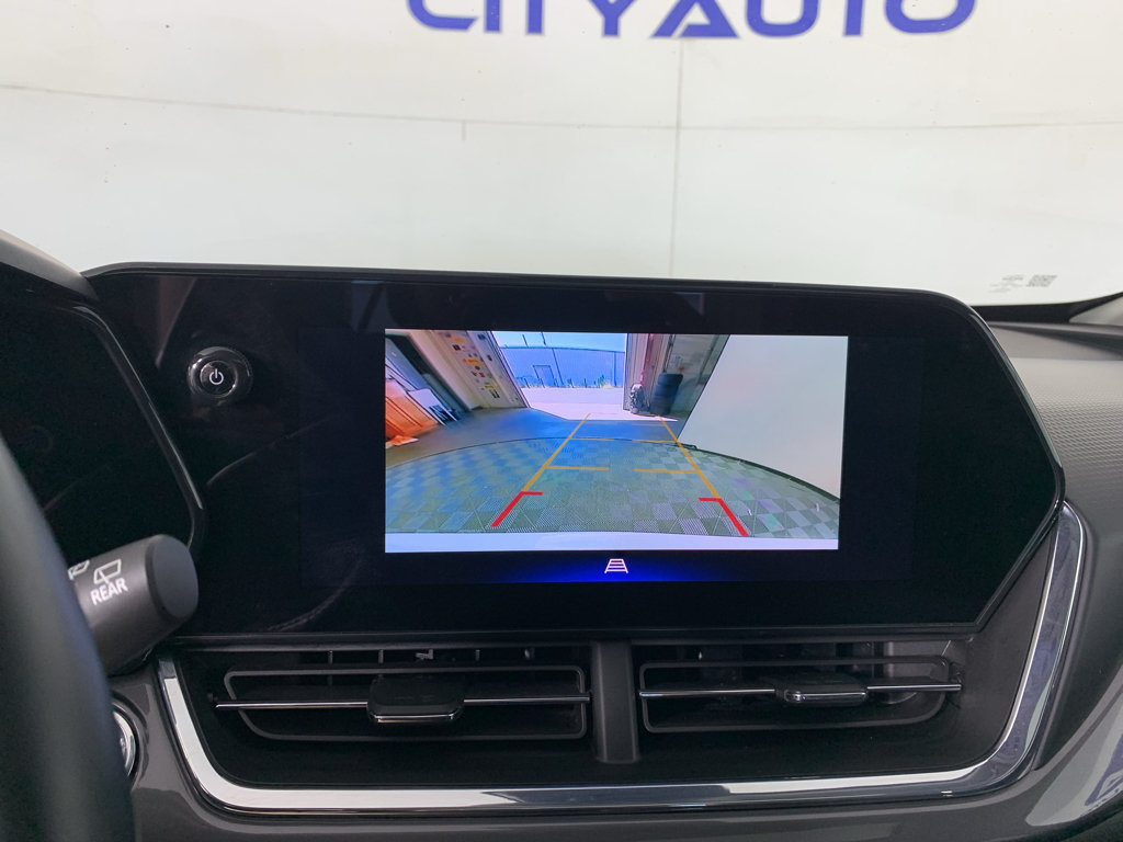 Used 2025 Chevrolet Trax ACTIV w/ Sunroof Package FWD image 25