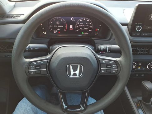 Used 2023 Honda Accord LX image 18