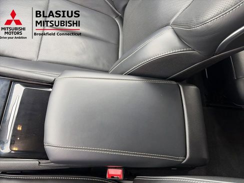 Used 2023 Jeep Grand Cherokee L Overland w/ Luxury Tech Group IV image 28