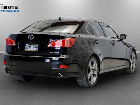 Used 2011 Lexus IS 250 RWD image 3