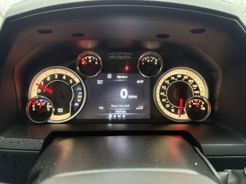 Used 2014 RAM 2500 Laramie image 19