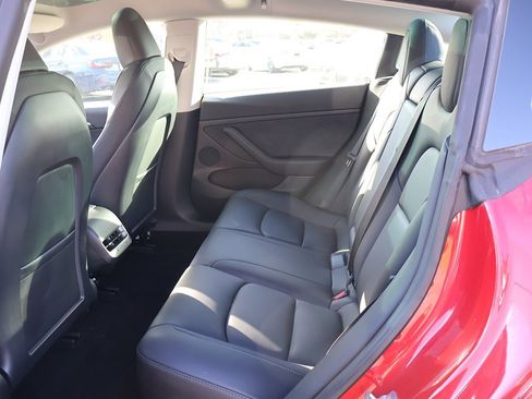 Used 2023 Tesla Model 3 Standard Range image 35