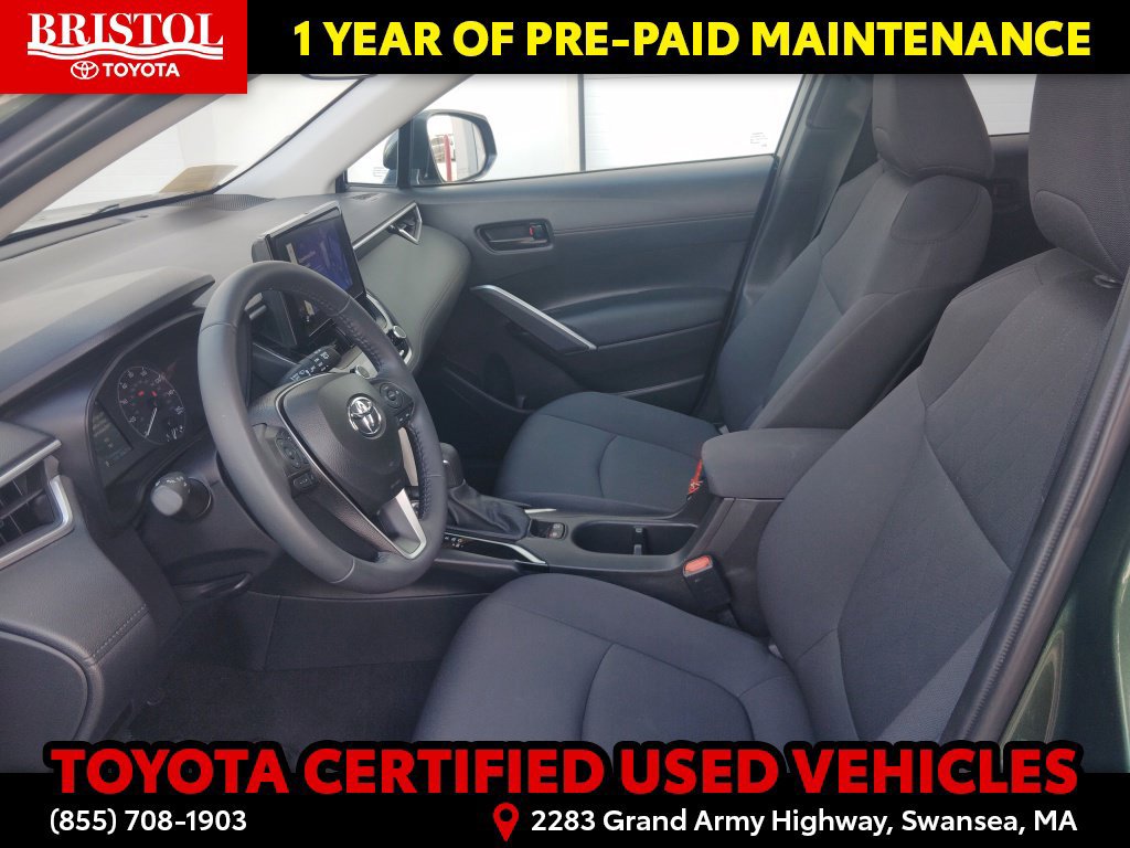 Certified 2024 Toyota Corolla Cross LE w/ Moonroof Package AWD/4WD image 15