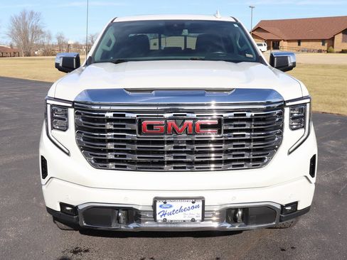 Used 2023 GMC Sierra 1500 Denali image 2
