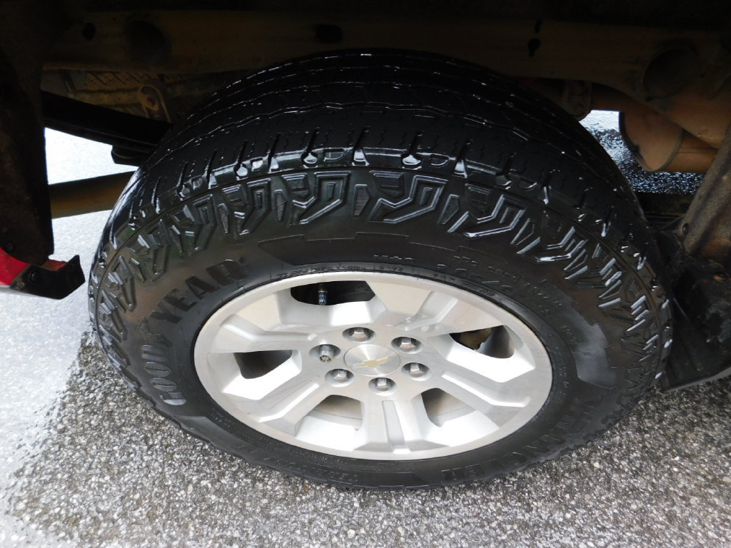Used 2018 Chevrolet Silverado 1500 LT w/ All Star Edition AWD/4WD image 7