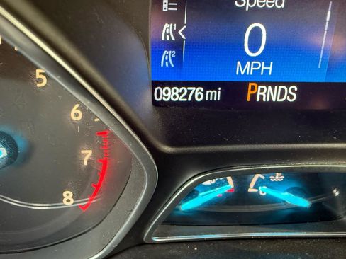 Used 2017 Ford Escape Titanium FWD image 13