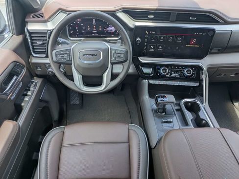 New 2026 GMC Sierra 1500 Denali w/ Denali Reserve Package AWD/4WD image 16