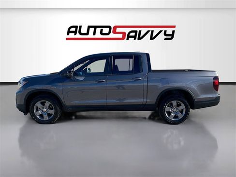 Used 2025 Honda Ridgeline TrailSport image 4