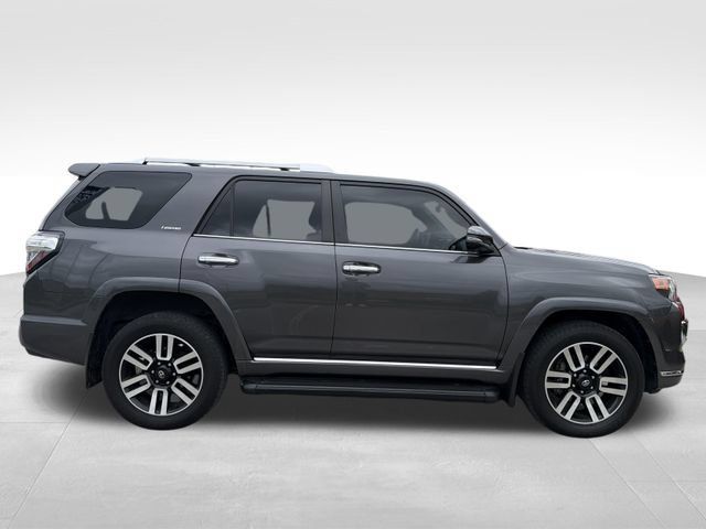 Used 2023 Toyota 4Runner Limited AWD/4WD image 4