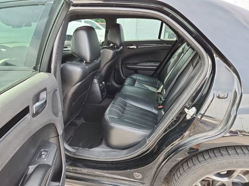Used 2017 Chrysler 300 S w/ S Model Appearance Package RWD image 26