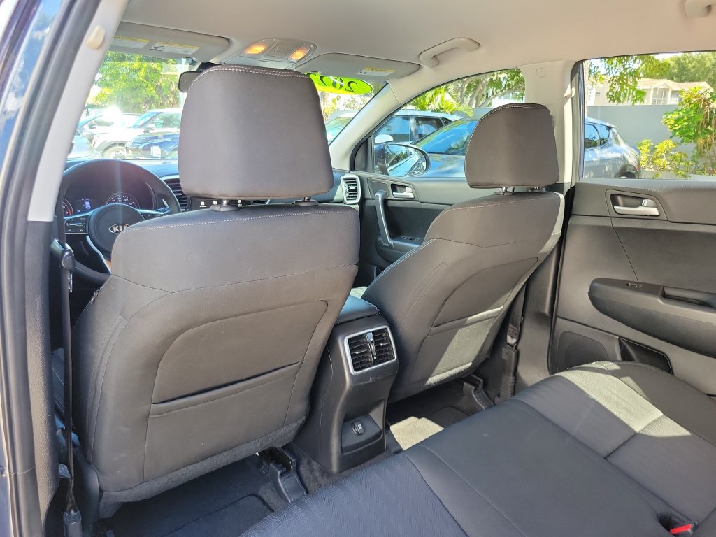 Certified 2022 Kia Sportage LX FWD image 13