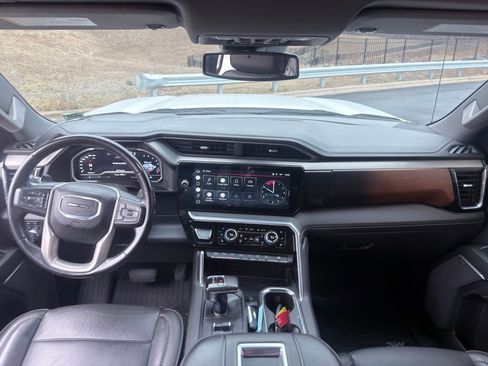 Used 2022 GMC Sierra 1500 Denali image 18