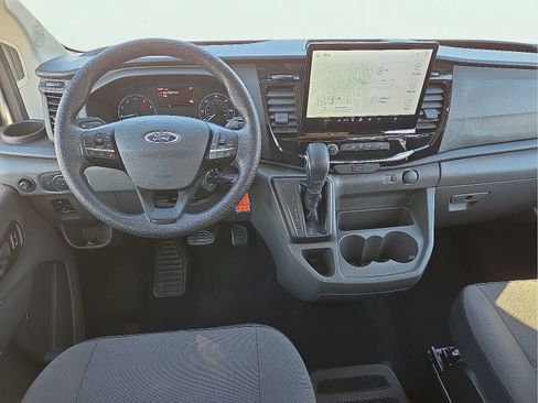 Used 2024 Ford Transit 350 XLT RWD image 10
