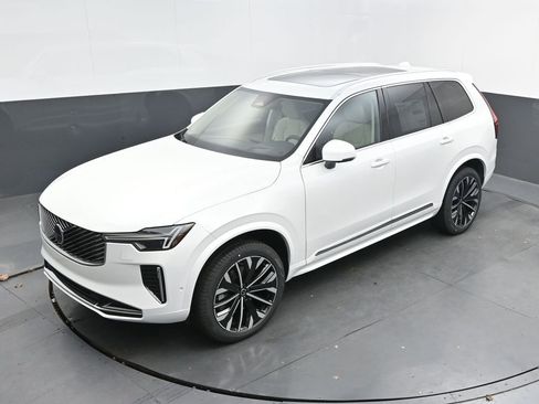 New 2026 Volvo XC90 B6 Ultra w/ Protection Package AWD/4WD image 23