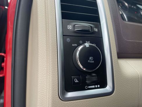 Used 2017 RAM 1500 Big Horn RWD image 17